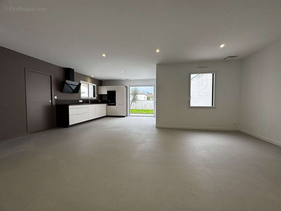 Maison à LA CHAPELLE-ACHARD