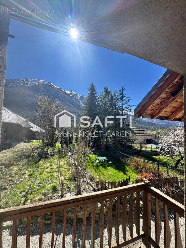 Photo 1 - Maison à LE MONETIER-LES-BAINS