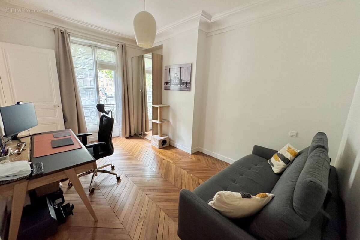 Appartement 81 m² à Paris-12e  - photo 9