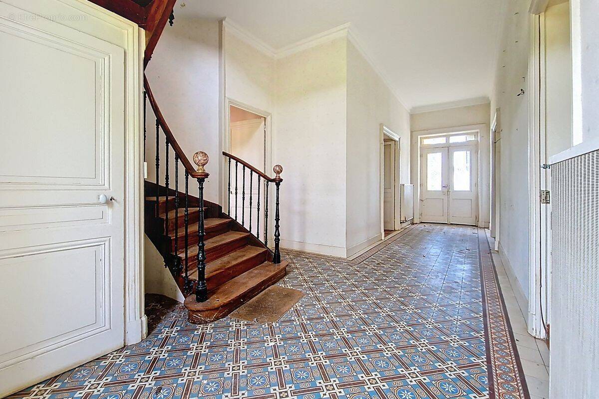 Maison à LE BOIS-D&#039;OINGT