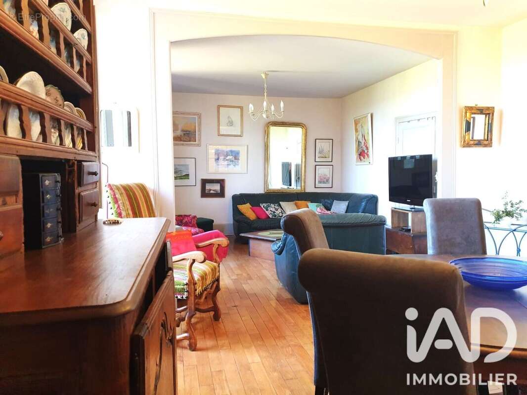 Maison 130 m² à Saint-Solve  - photo 8