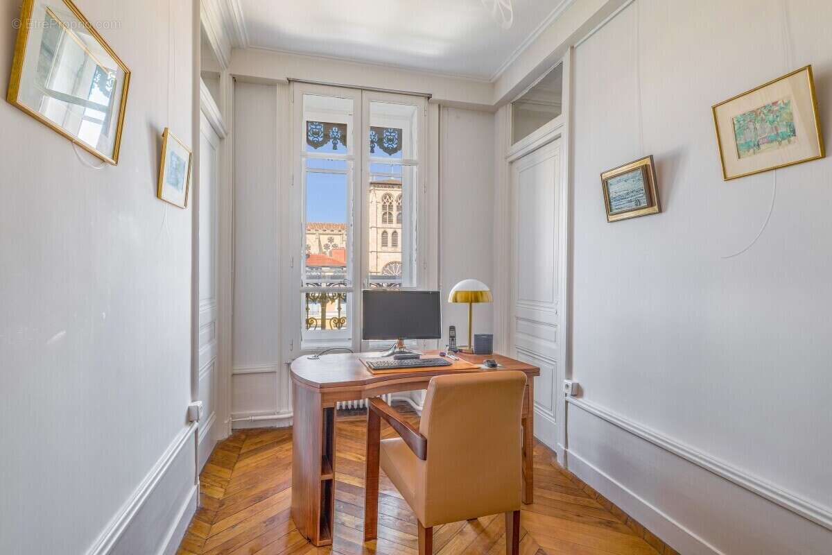 Appartement à LYON-5E