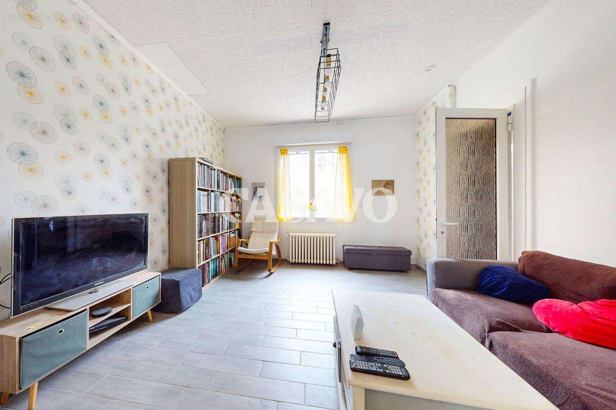 Maison à MONTPON-MENESTEROL