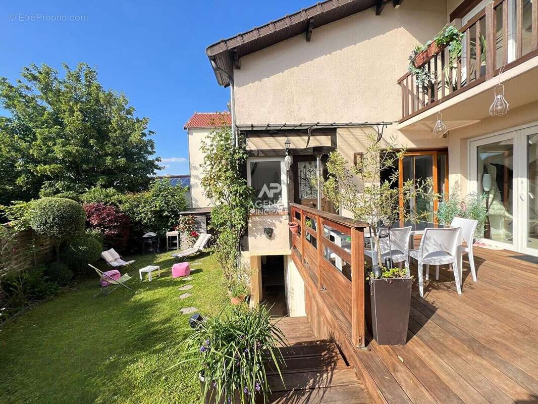 Maison à CHAVILLE