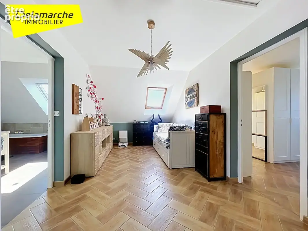 A vendre maison 7 min de ducey et 20 min d'avranches , proche a 84 155 m² habitables , 4 chambres , terrain 3344 m² - photo 5