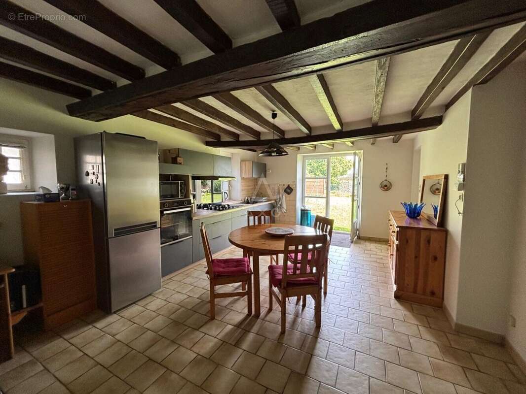 Maison à SAINT-DENIS-D'ANJOU