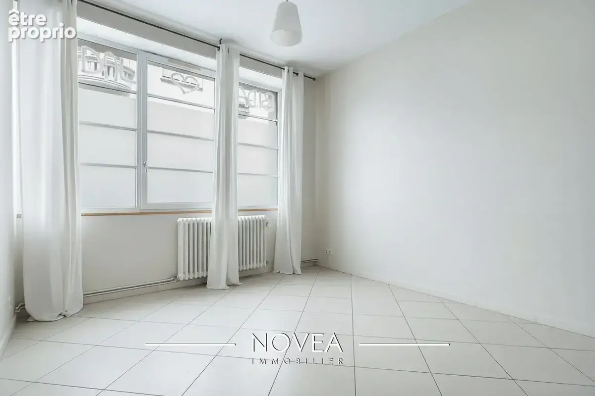 Commerce 46 m² à Lyon-6e  - photo 2
