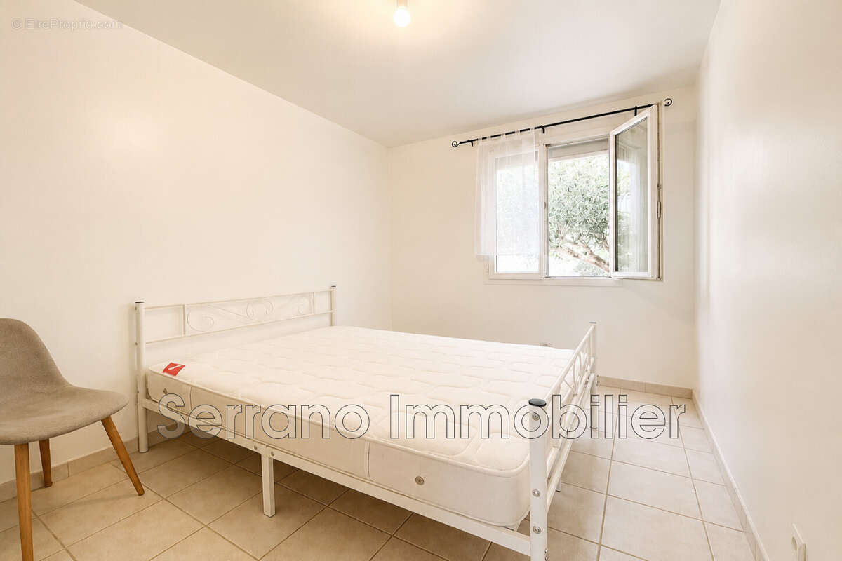 Maison 74 m² à Beaucaire  - photo 5