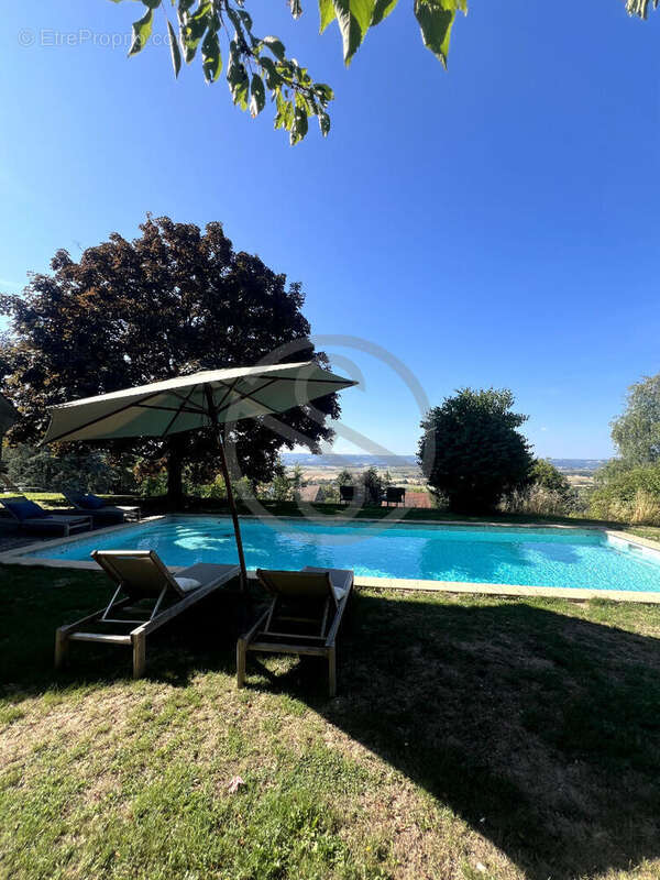 Maison à LA COTE-SAINT-ANDRE