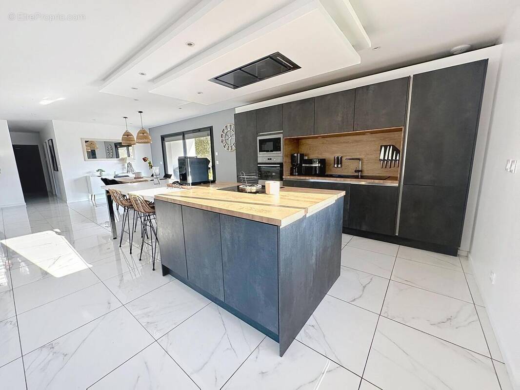 Photo 1 - Maison à ARCAMBAL