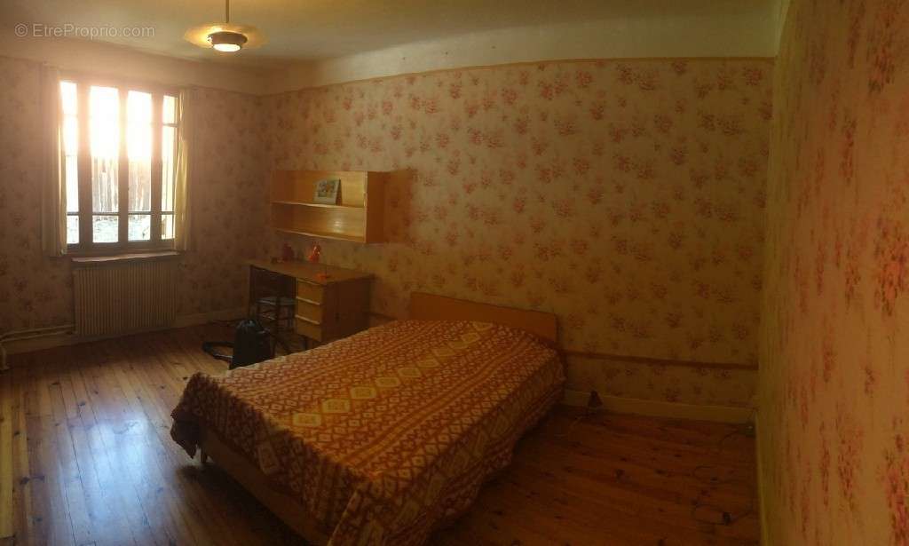 Maison à FEISSONS-SUR-ISERE