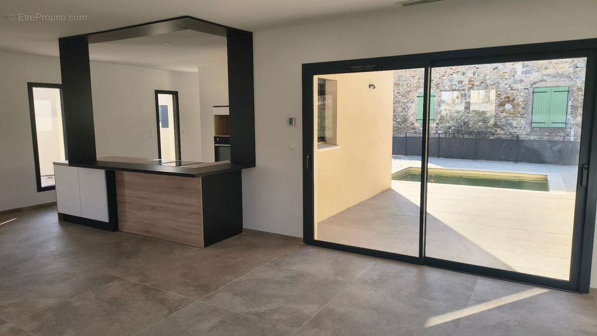 Maison à VALLON-PONT-D'ARC