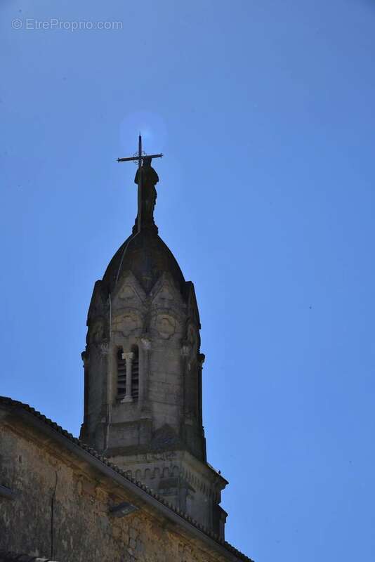 Maison à UZES