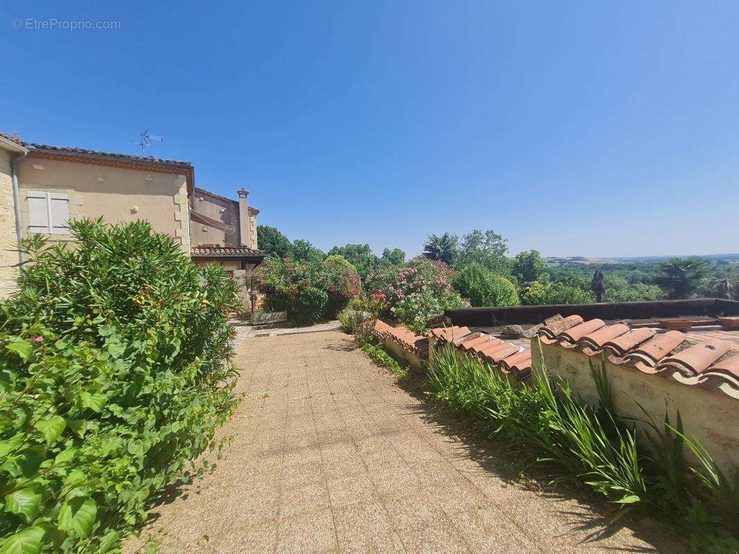 Appartement à LECTOURE