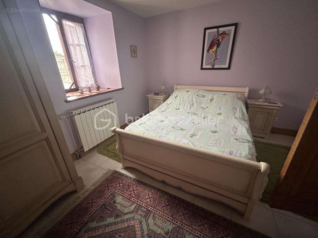 Magnifique propriété en pierres et ses gîtes - garages - piscine - photo 13