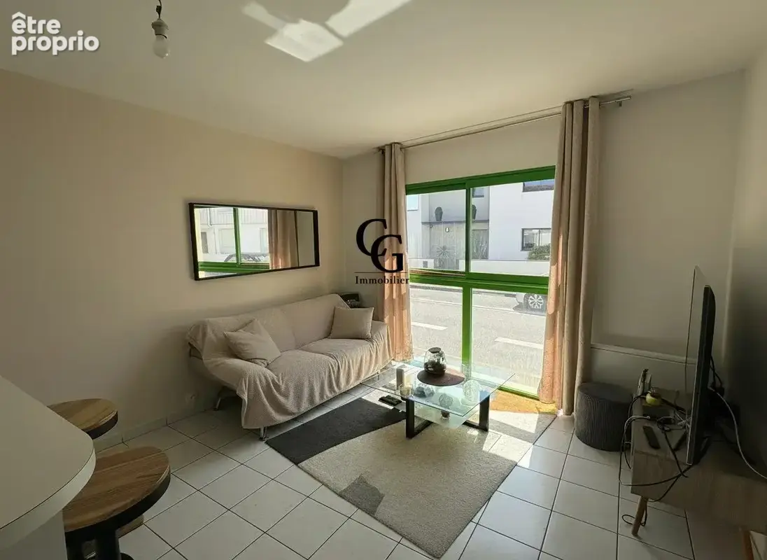 Appartement 2 pièces 46 m² à vendre à Les Sorinieres (44840) - photo 2