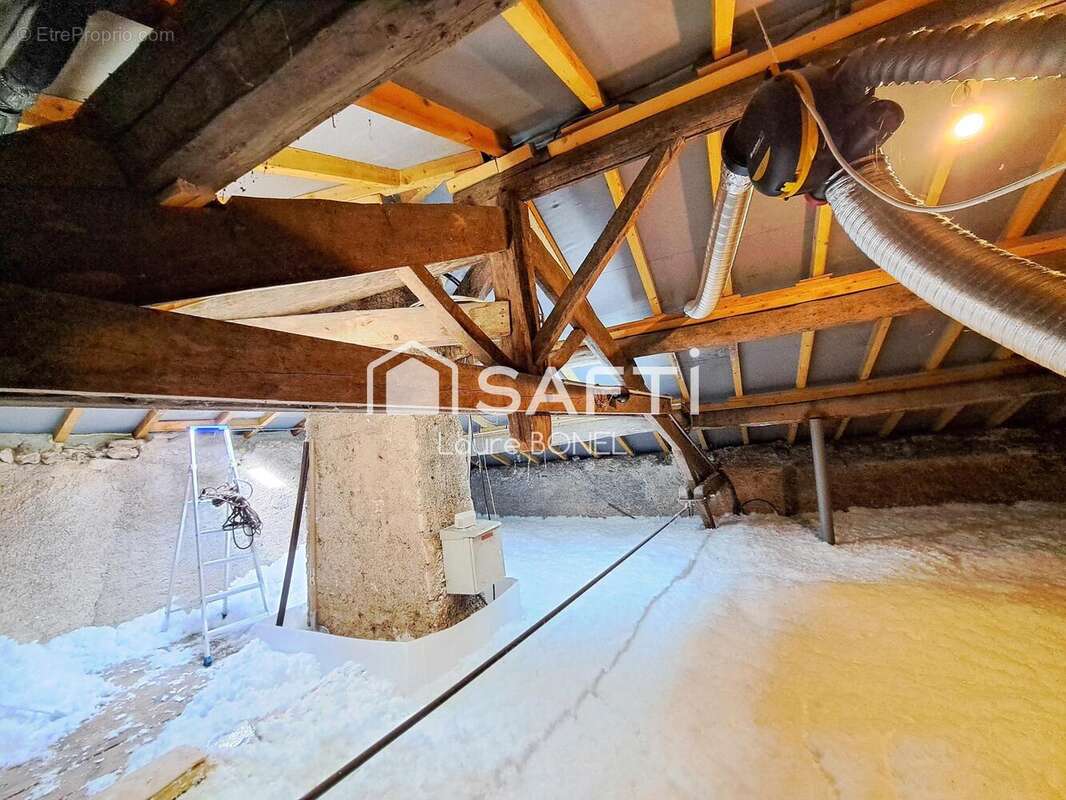 Photo 3 - Maison à VANNES-LE-CHATEL