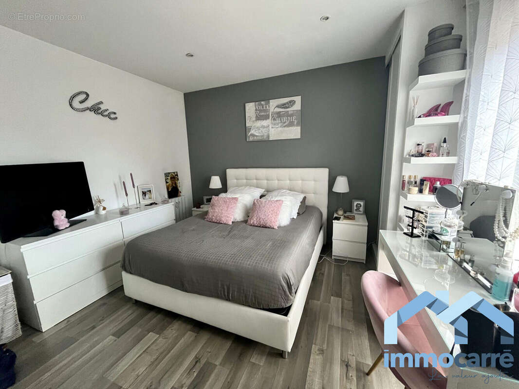 Maison à OZOIR-LA-FERRIERE