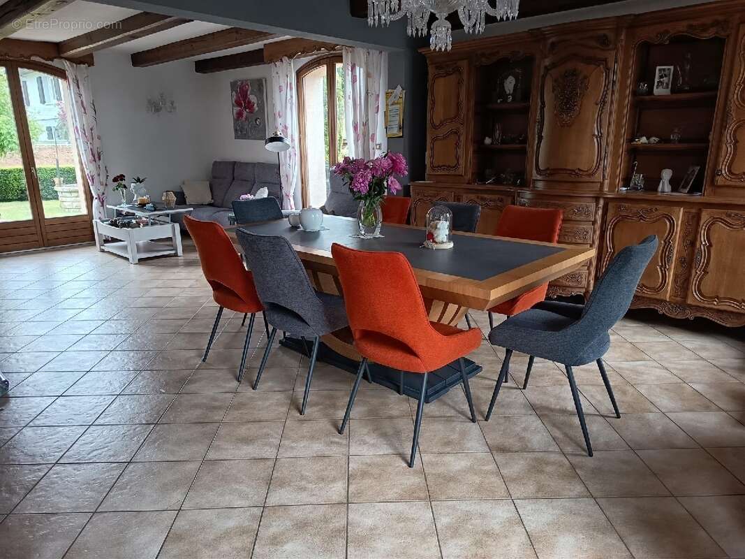 Maison 166 m² à La Voivre  - photo 7