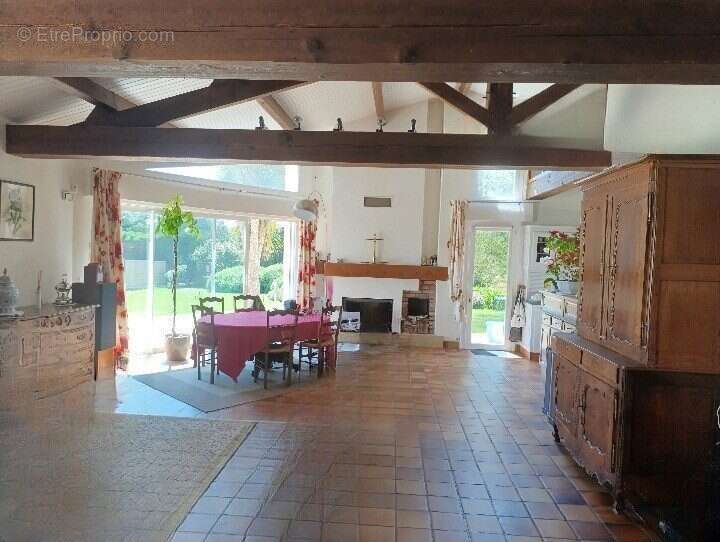 Appartement à PREFAILLES