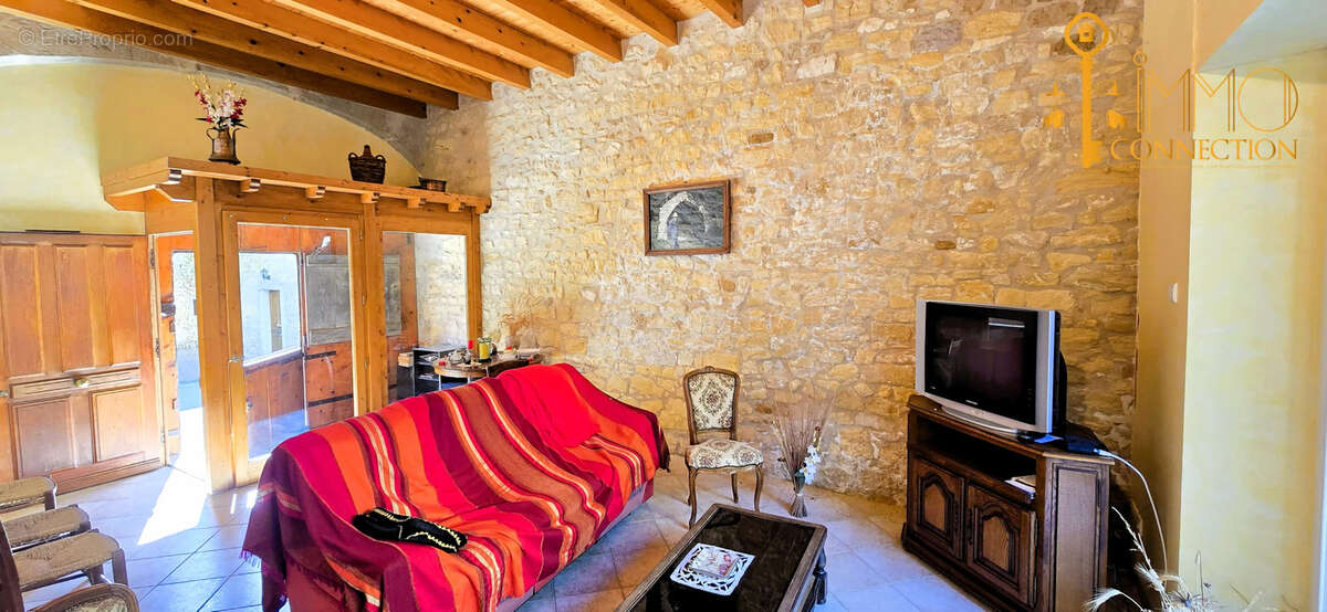 Maison à ARTEMARE