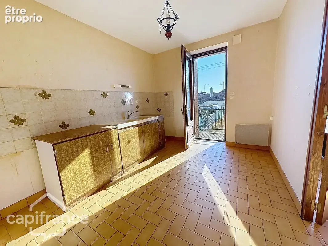 Maison 3 chambres à SAINT VARENT (79) - photo 6