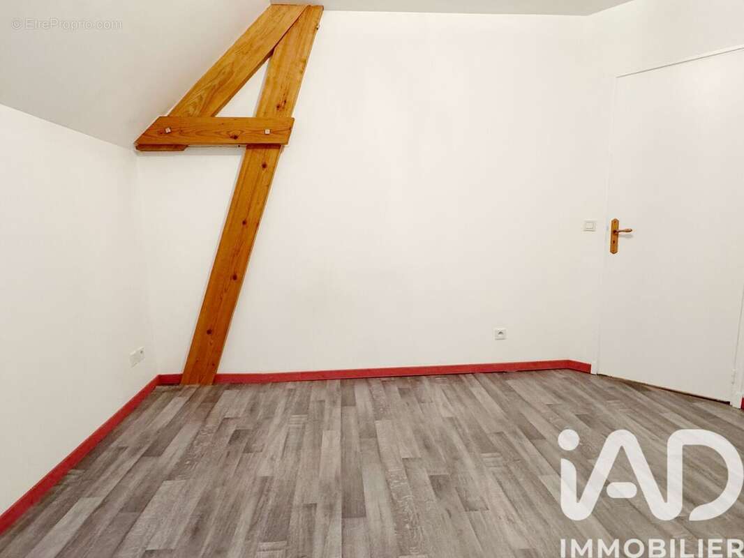 Maison 73 m² à Sentelie  - photo 9