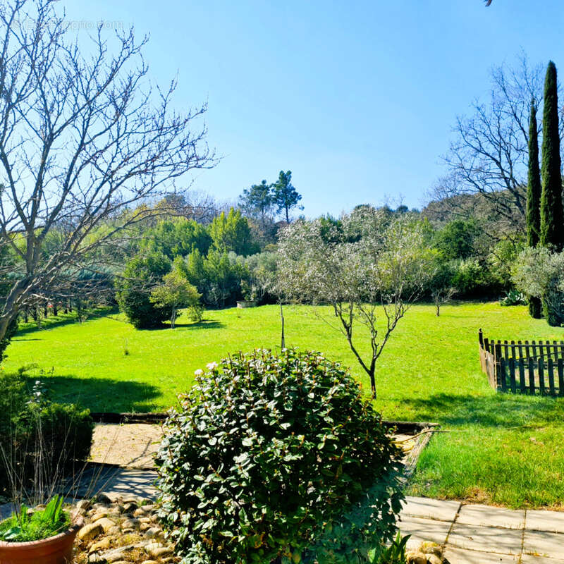 Maison à BOISSET-ET-GAUJAC