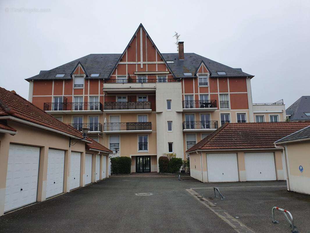 Appartement à DIVES-SUR-MER