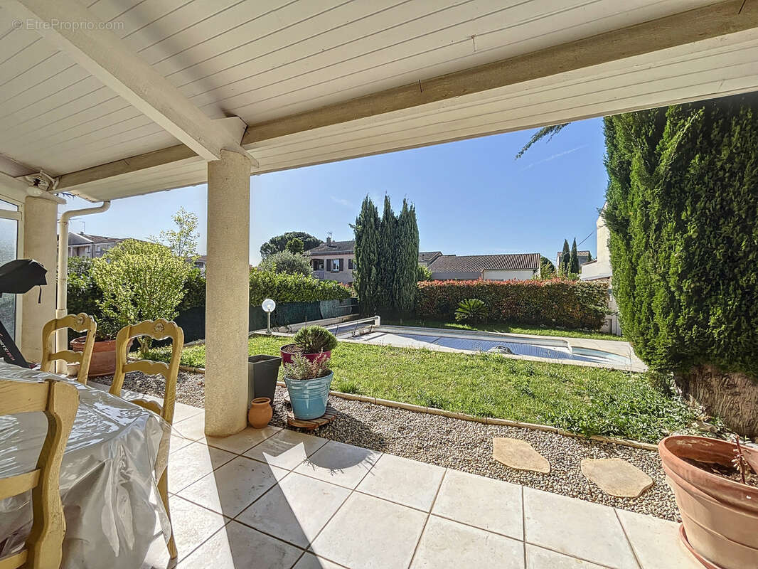 Maison à TOURNON-SUR-RHONE