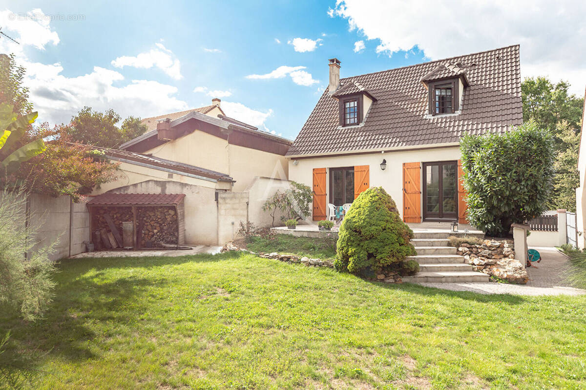 Maison à VILLIERS-SUR-MARNE