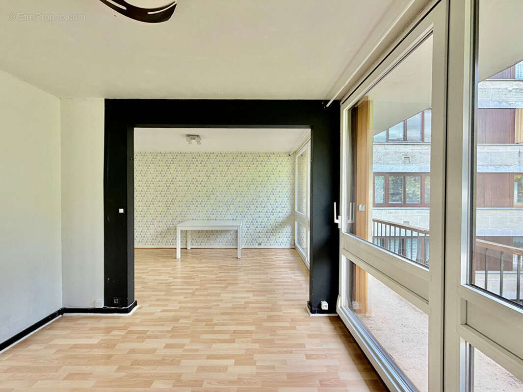 4 pièces 66 m² traversant sud - Balcon, 2 parkings - Fontenay-le-Fleury - photo 6