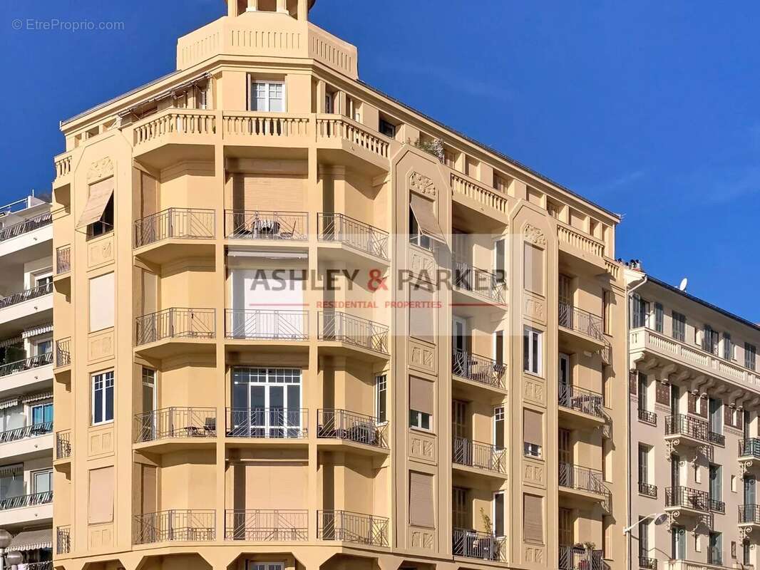 Appartement à NICE