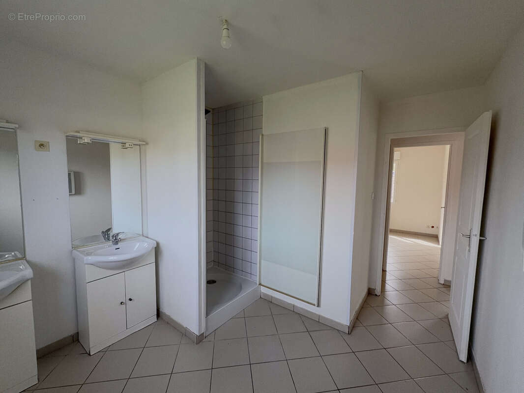 Brutelles-Maison familiale avec vie de plain-pied - photo 8