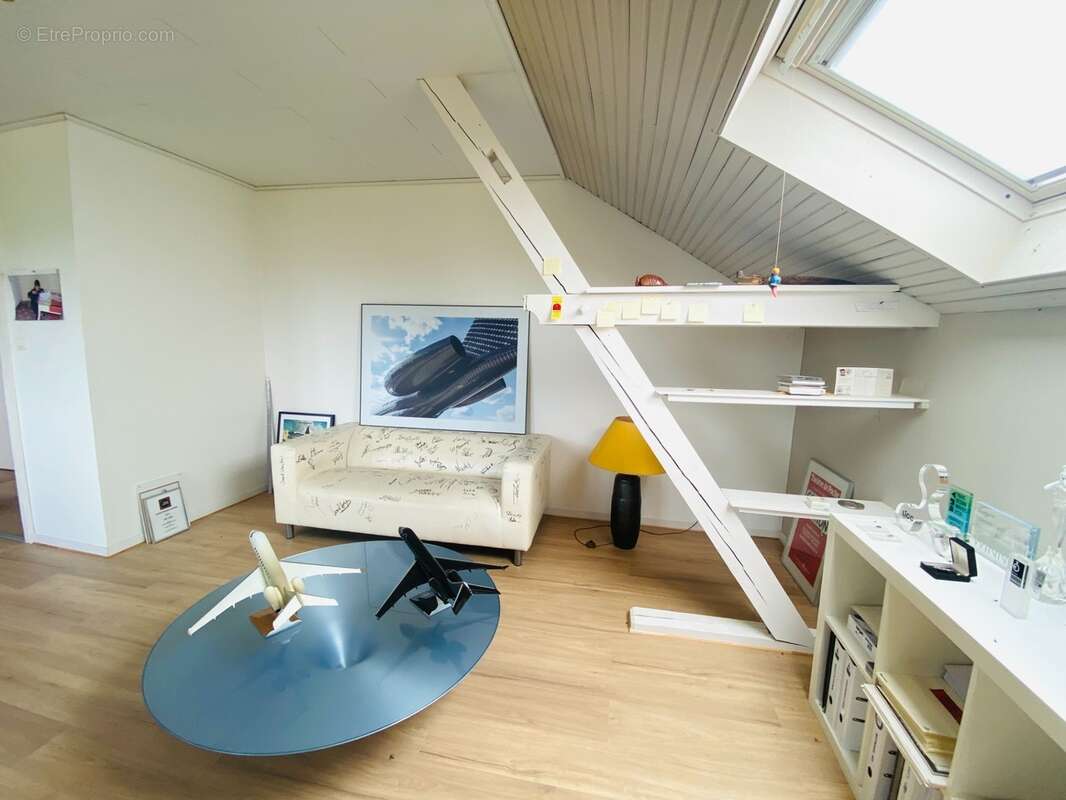 Propriété familiale d'exception de 221m2 à HULTEHOUSE, vue panoramique, terrain de 2024m2 - photo 15