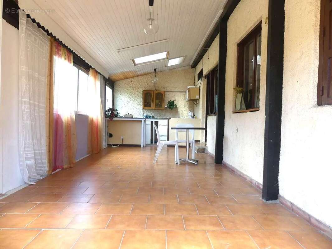 Maison à ROQUESTERON
