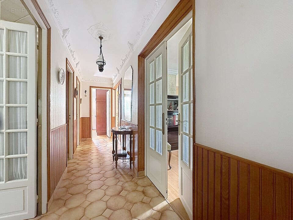 Maison à VILLIERS-SUR-MARNE