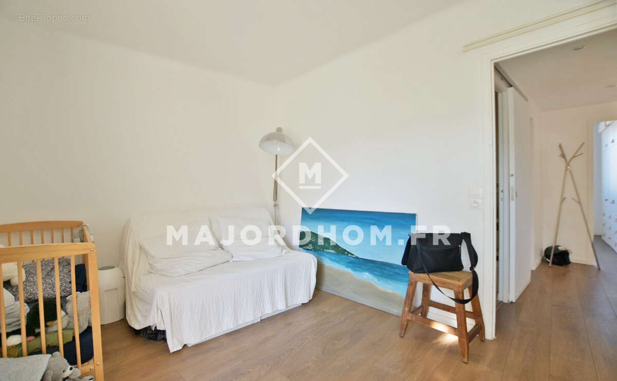 Appartement à MARSEILLE-7E
