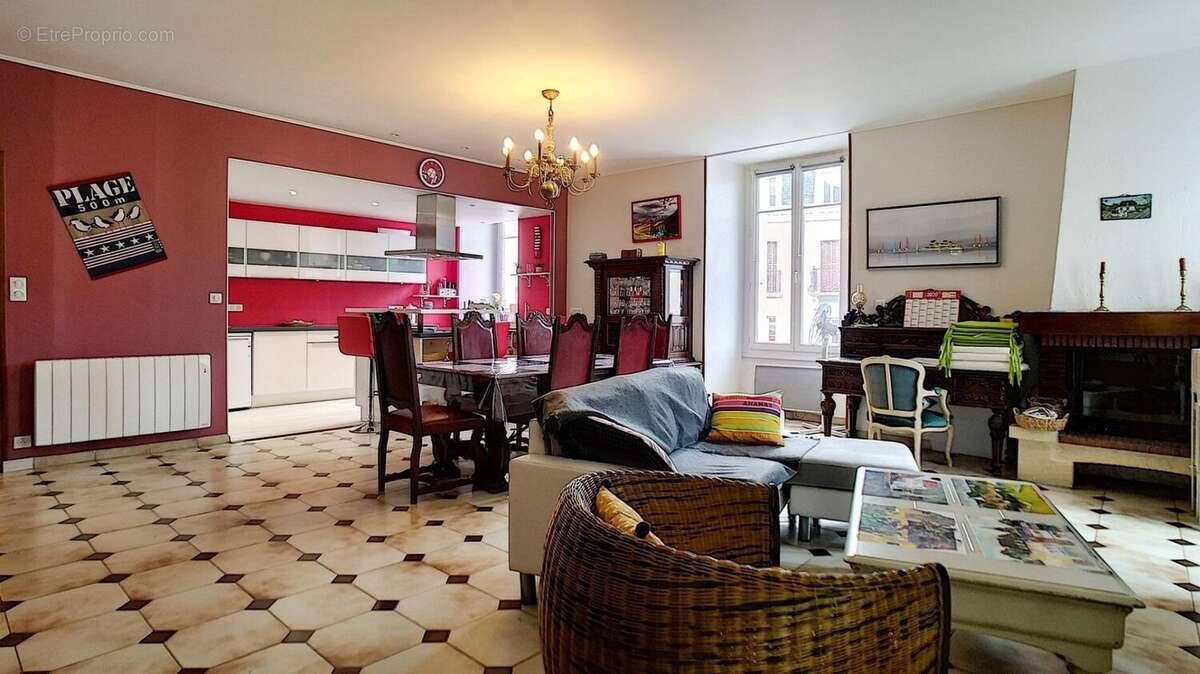 Appartement à LE PALAIS