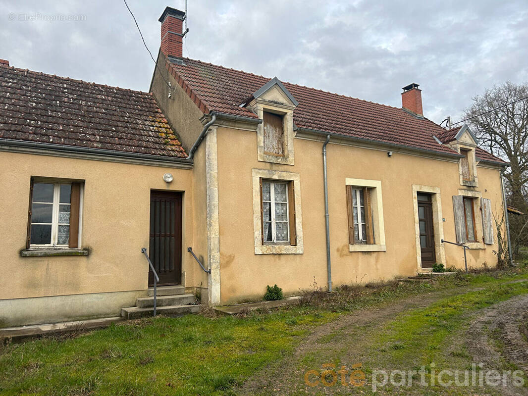 Maison à LA BERTHENOUX