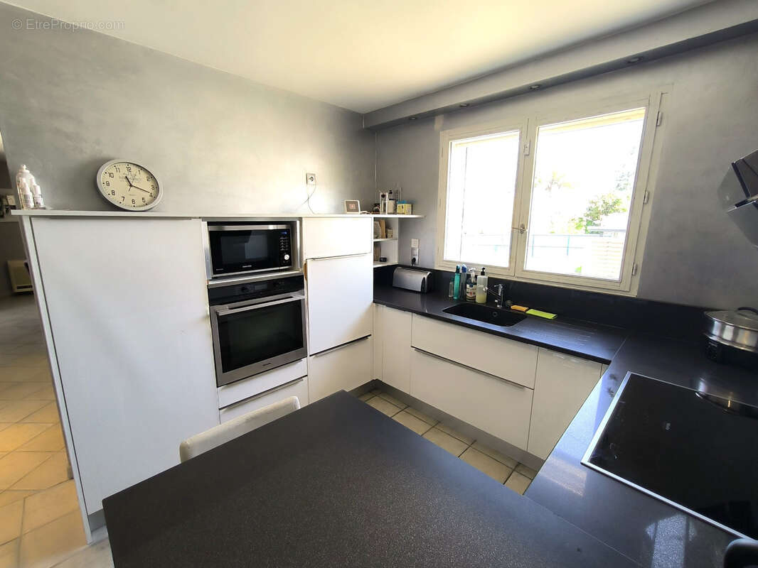 Maison à RIBAUTE-LES-TAVERNES