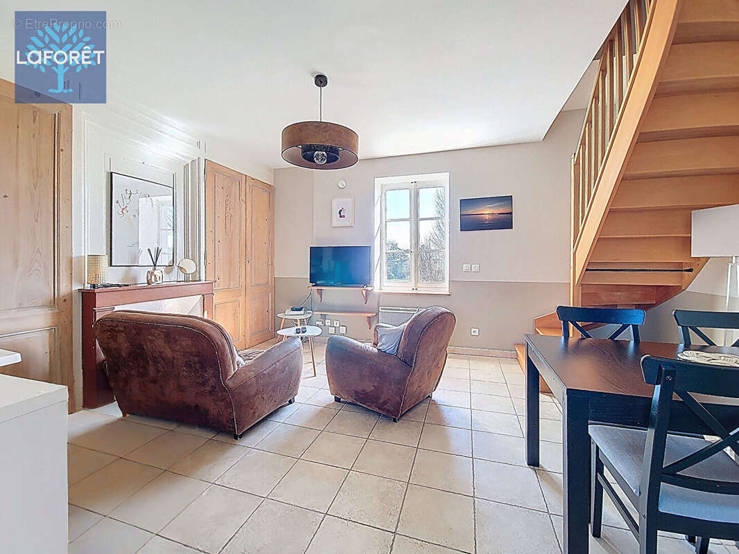Appartement à CHAPONOST