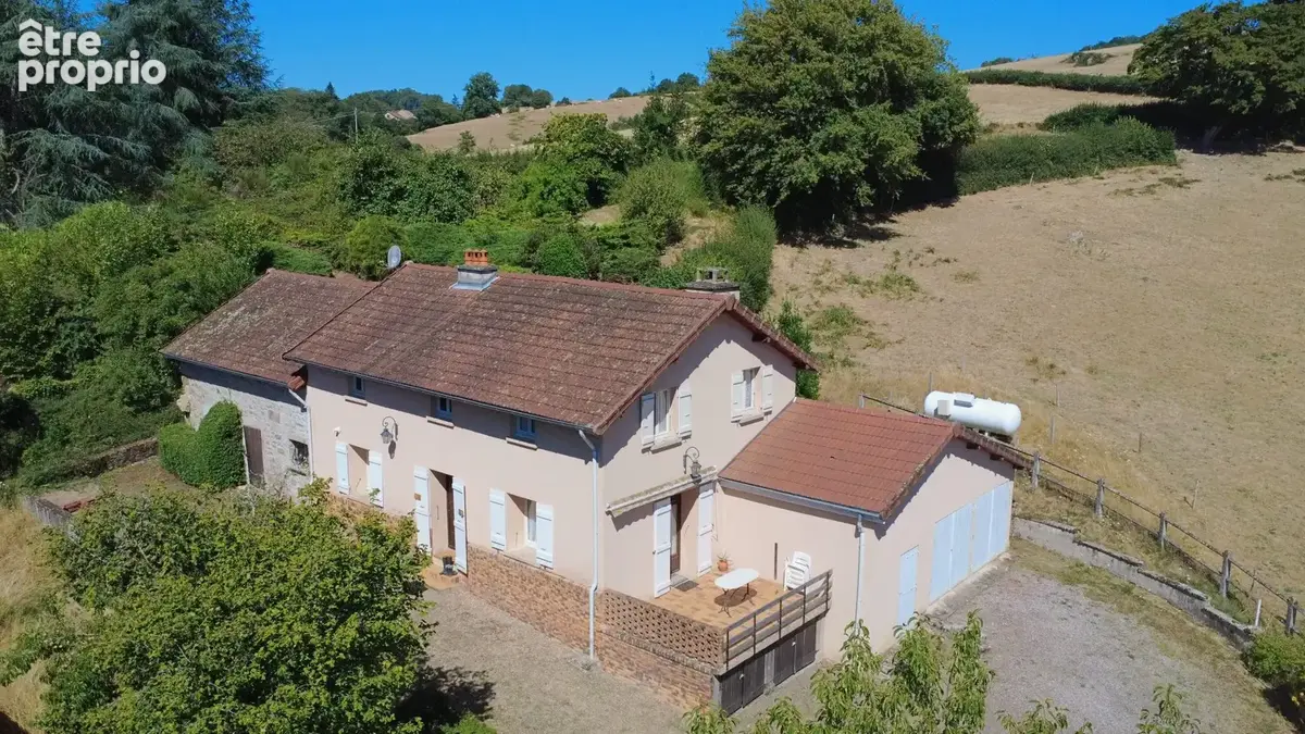Photo Maison à Etang-Sur-Arroux au prix de 203 000€