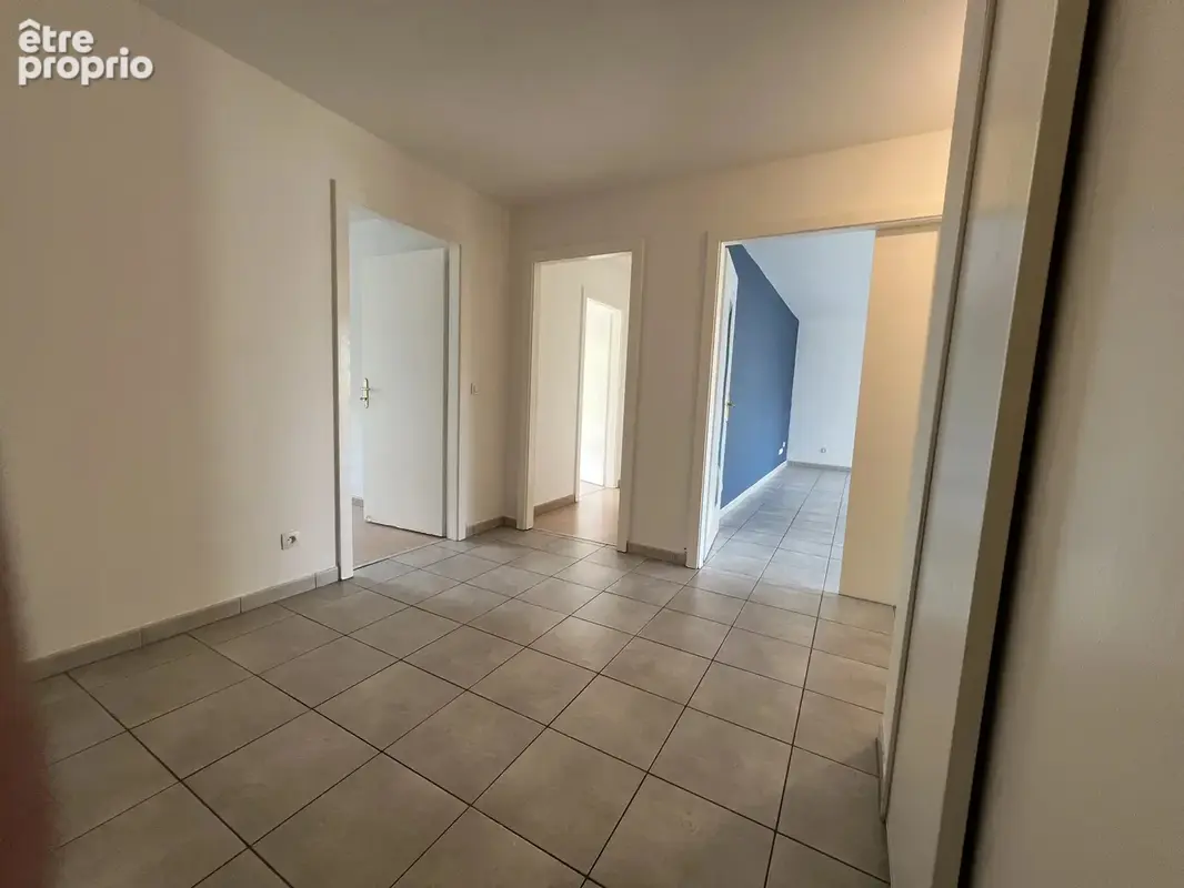 STRASBOURG NEUHOF, appartement 104.98 m² - 3 chambres quartier résidentiel proche tram - photo 7
