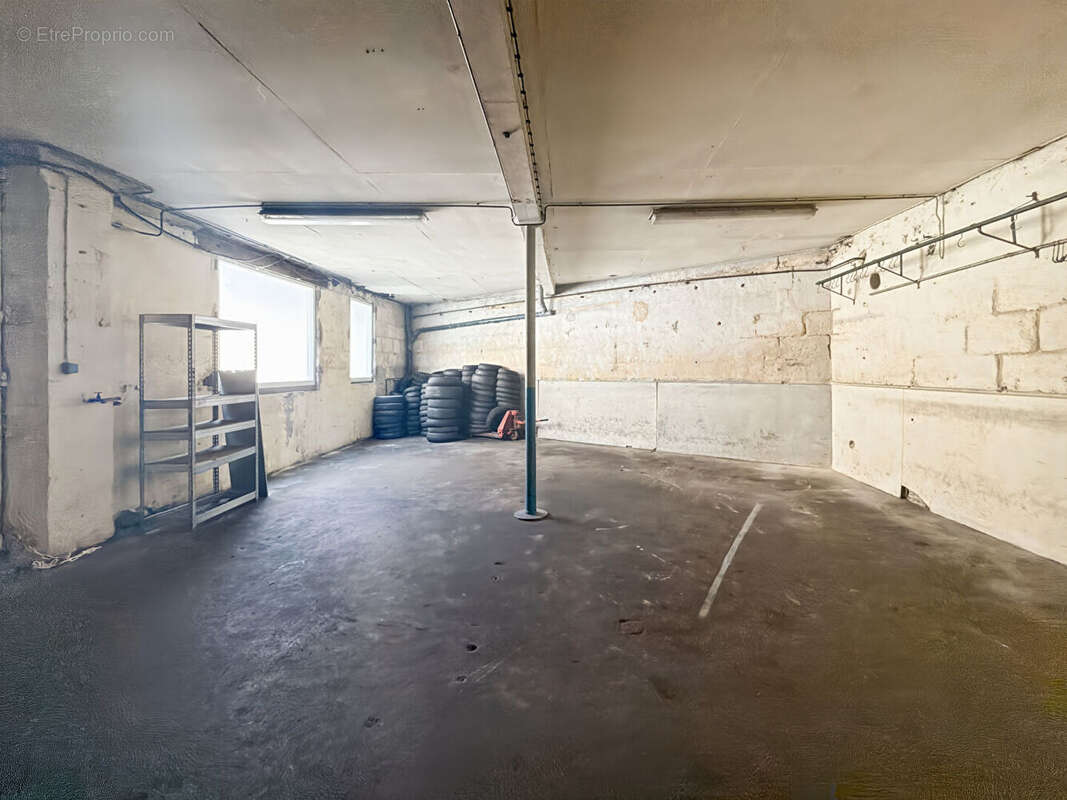 Local commercial Libourne 520 m2 - photo 5