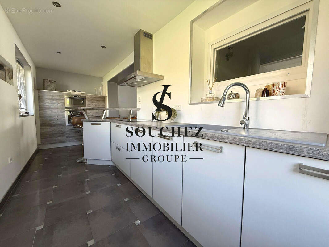 Maison à SAINTE-CATHERINE