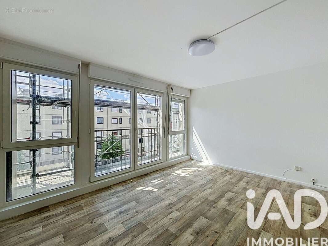 Photo 3 - Appartement à CLICHY-SOUS-BOIS