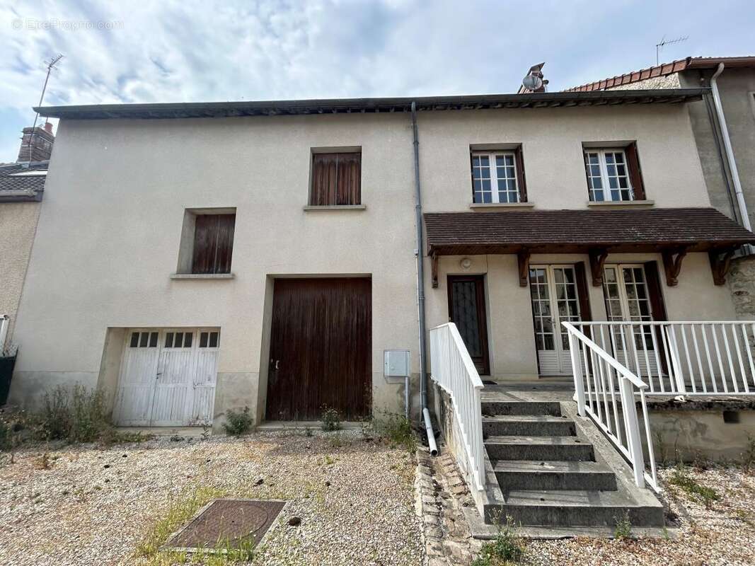 Maison 130 m² à Dormans  - photo 9
