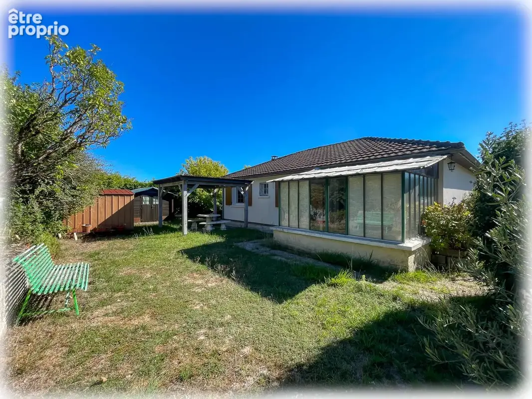 Maison 6 pièces 101 m² à vendre à Leguillac-De-L'auche (24110) - photo 2
