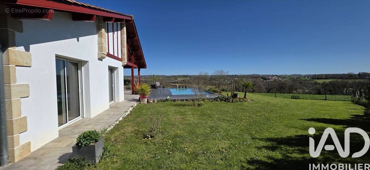 Photo 1 - Maison à SAINT-PALAIS